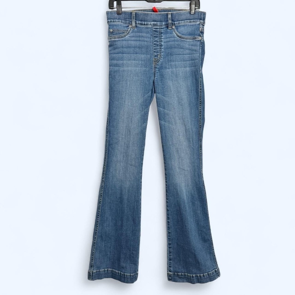 SPANX Flare Jeans Medium Wash Pull-On High Rise Stretch Women's M Shaping Y2K - Picture 2 of 8
